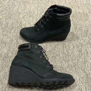 Forest Green Timberland Wedged Boots!